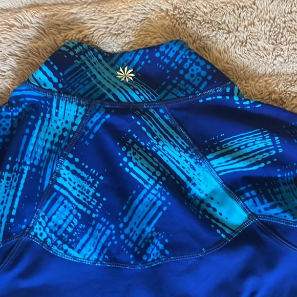 Athleta quarter zip long sleeve top - Picture 8 of 10